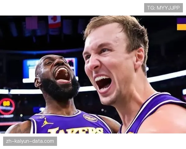 卢尔·邓无球跑动牵制防线，3D属性改变球队攻防节奏